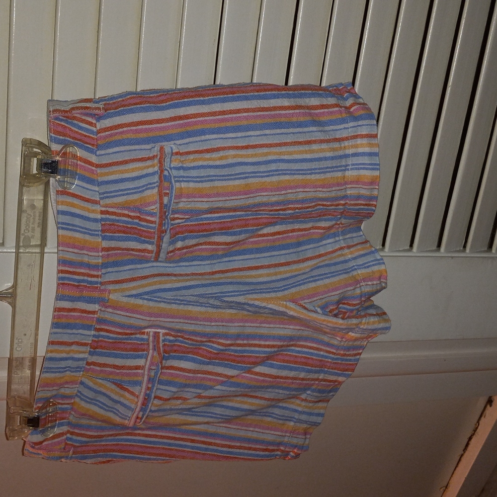 The cutest Striped shorts - Picture 2 of 3